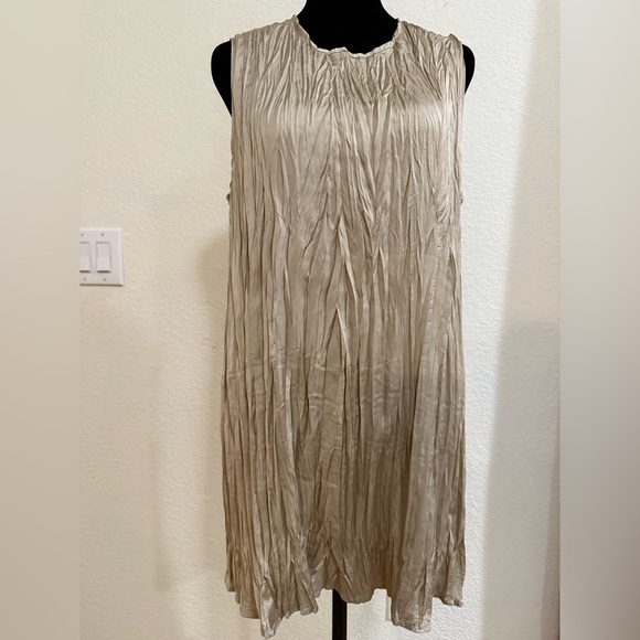 J. Jill Dresses & Skirts - J. Jill Women Crinkled Sleeveless Dress in Mushroom Large